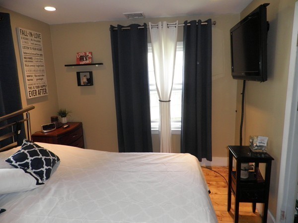 5 Old County Road Saugus, MA 01906 - Photo 12 of 27 Gallery Image 12