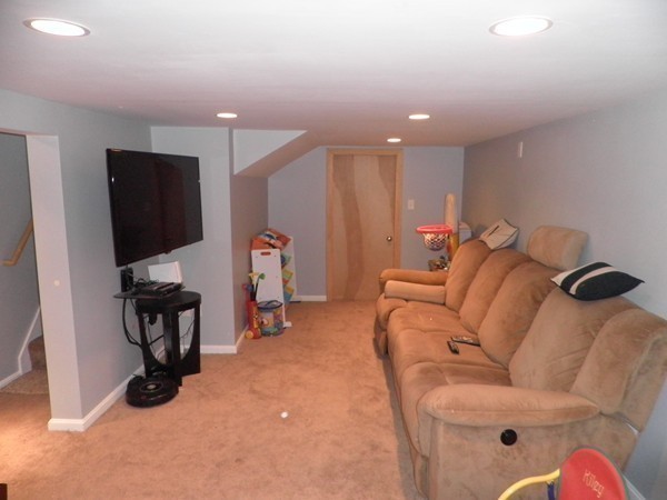 5 Old County Road Saugus, MA 01906 - Photo 20 of 27 Gallery Image 20