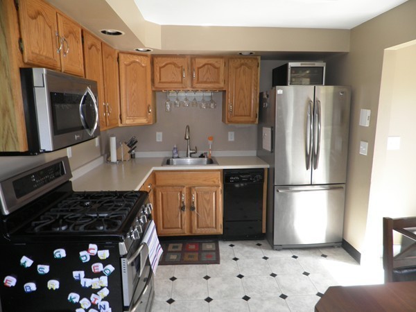 5 Old County Road Saugus, MA 01906 - Photo 6 of 27 Gallery Image 6