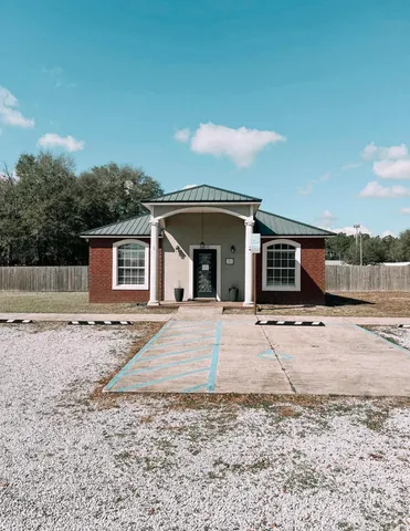 $275,000 | 3100 Locke Lane, Crestview, FL 32536