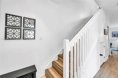 $3,500 | 171 Northwest 158th Street, Unit 1, Miami, FL 33169