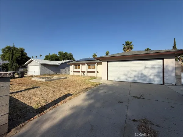 $3,300 | 1626 Kirby Court, Redlands, CA 92374