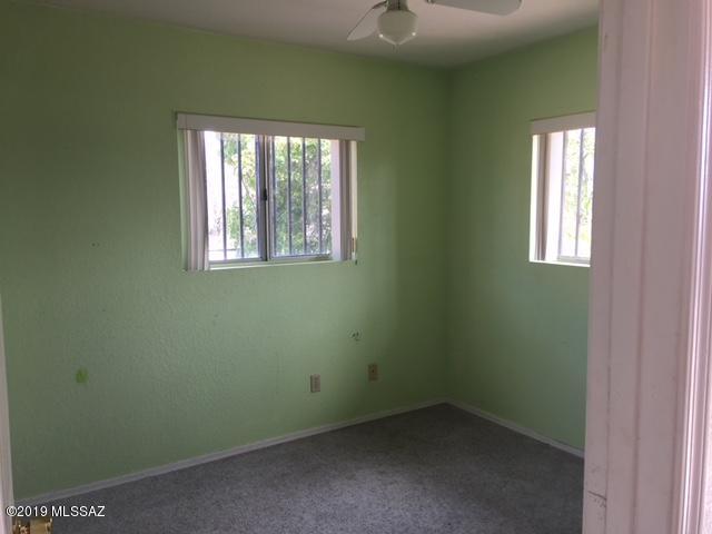473 Avenida Papalote Rio Rico, AZ 85648 - Photo 10 of 19