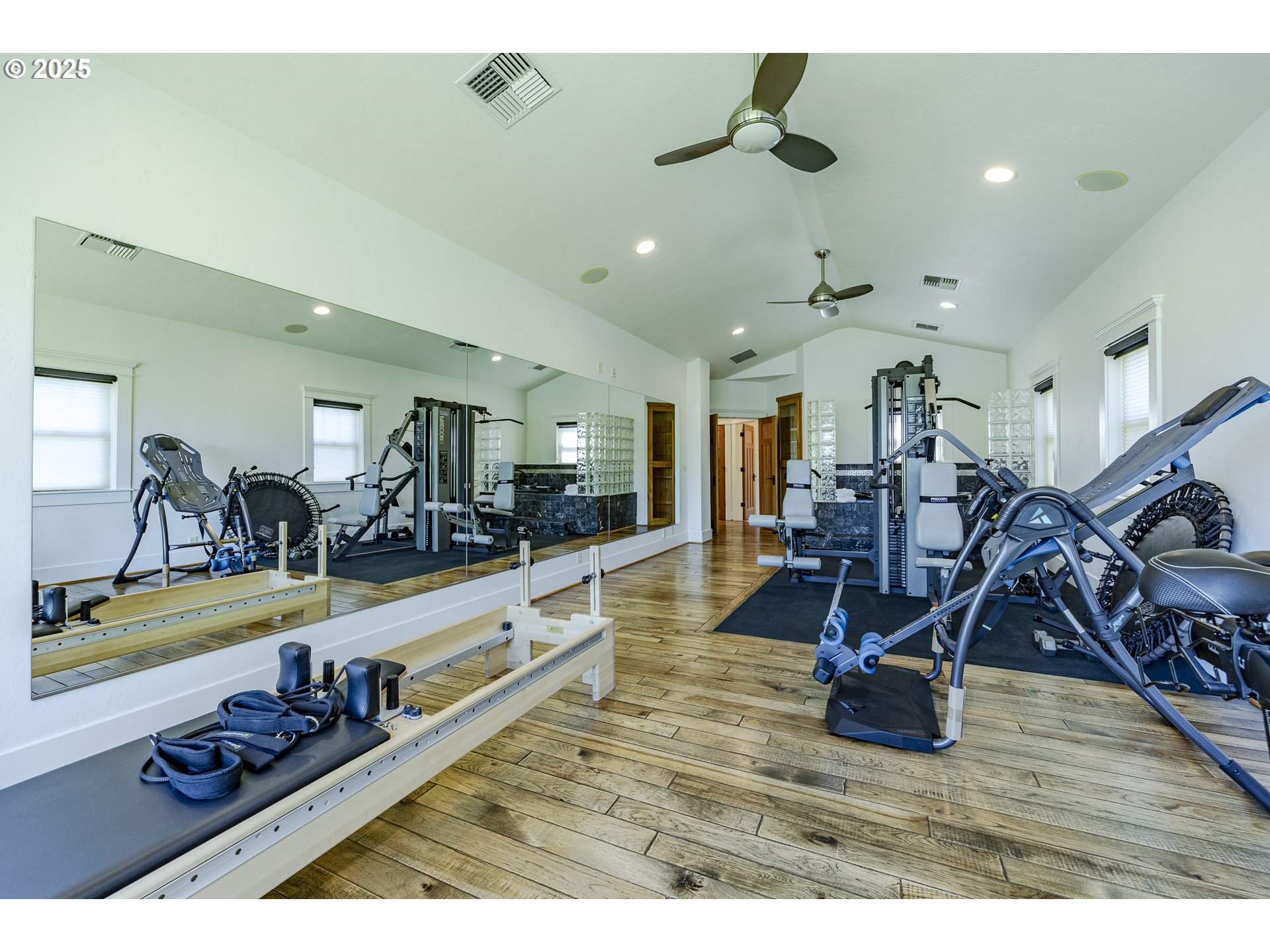 2892 Riverwalk Loop Eugene, OR 97401 - Photo 31 of 45 Gym