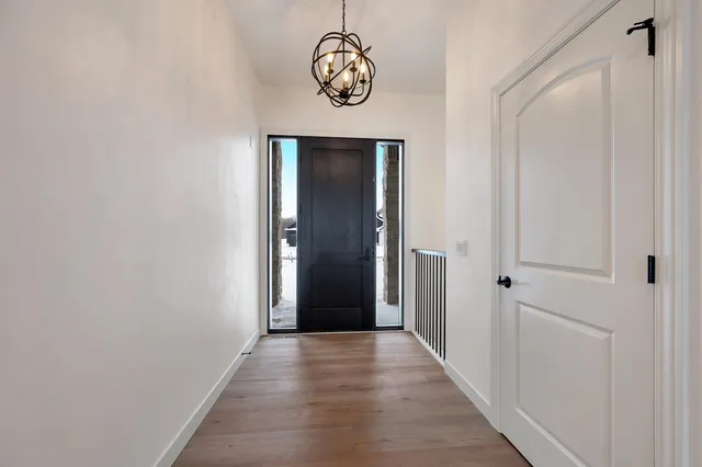 $799,900 | 110 Beckerae Court, Wrightstown, WI 54180