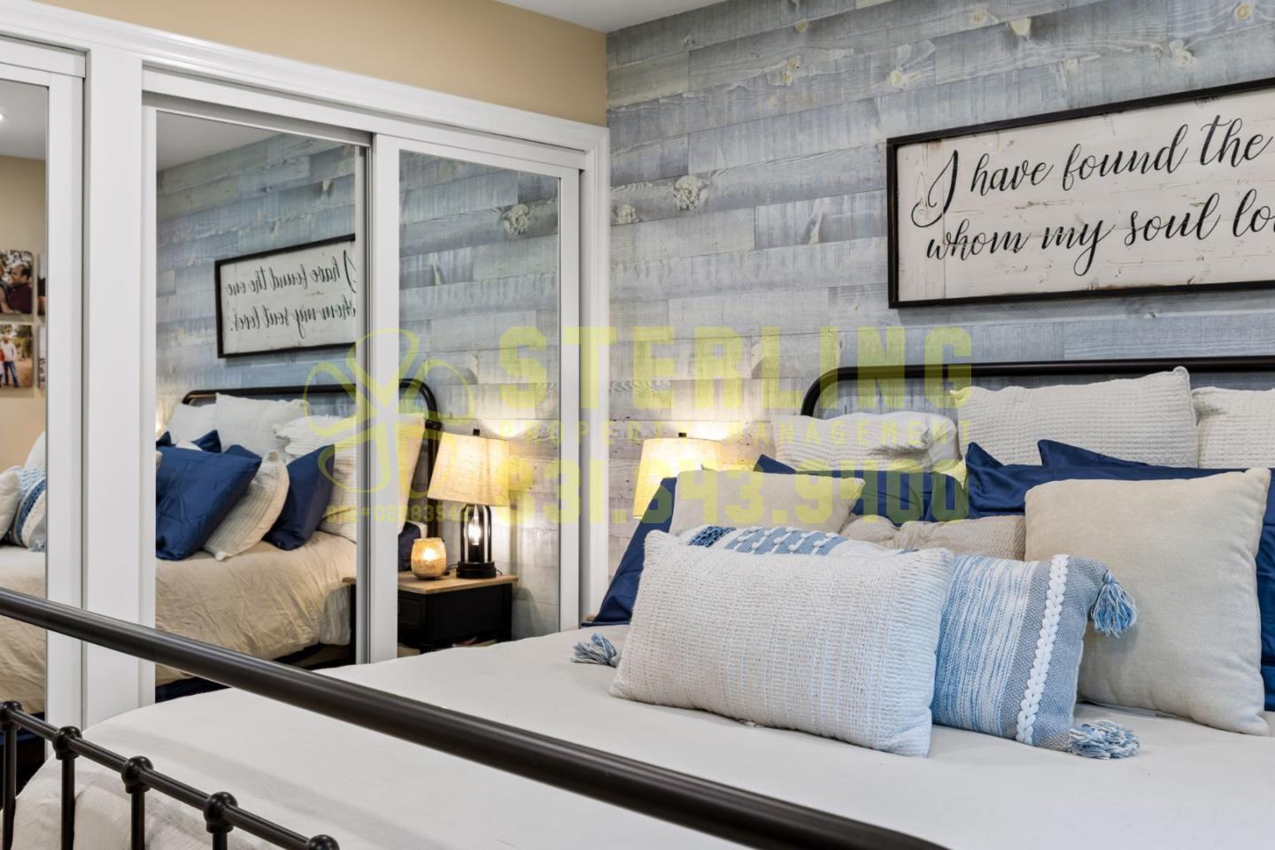 2040 Marsala Circle Monterey, CA 93940 - Photo 27 of 42 a living room with furniture