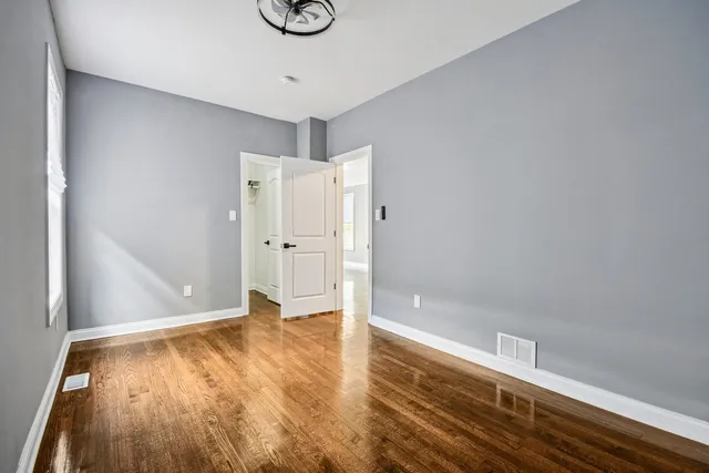 $250,000 | 8536 South Maryland Avenue, Chicago, IL 60619