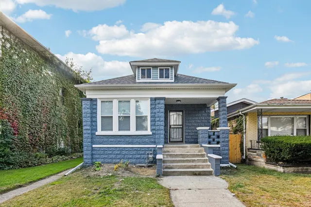 $250,000 | 8536 South Maryland Avenue, Chicago, IL 60619
