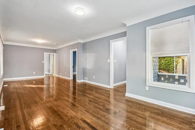 $250,000 | 8536 South Maryland Avenue, Chicago, IL 60619