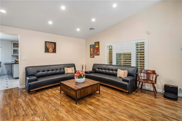 $1,500,000 | 7305 Verdugo Crestline Drive, Tujunga, CA 91042