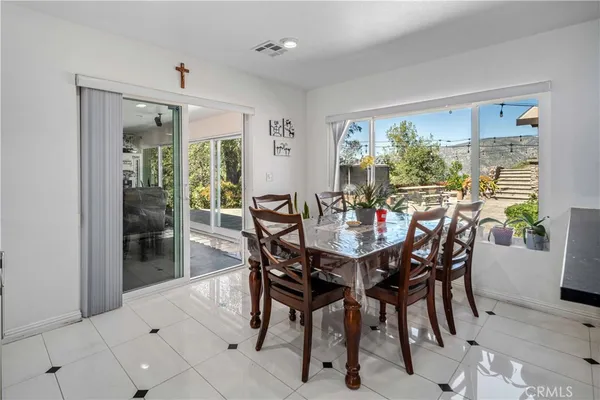 $1,500,000 | 7305 Verdugo Crestline Drive, Tujunga, CA 91042