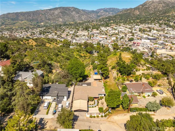 $1,500,000 | 7305 Verdugo Crestline Drive, Tujunga, CA 91042