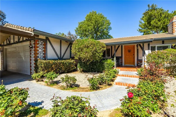 $1,500,000 | 7305 Verdugo Crestline Drive, Tujunga, CA 91042
