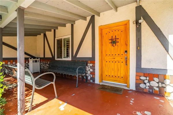 $1,500,000 | 7305 Verdugo Crestline Drive, Tujunga, CA 91042