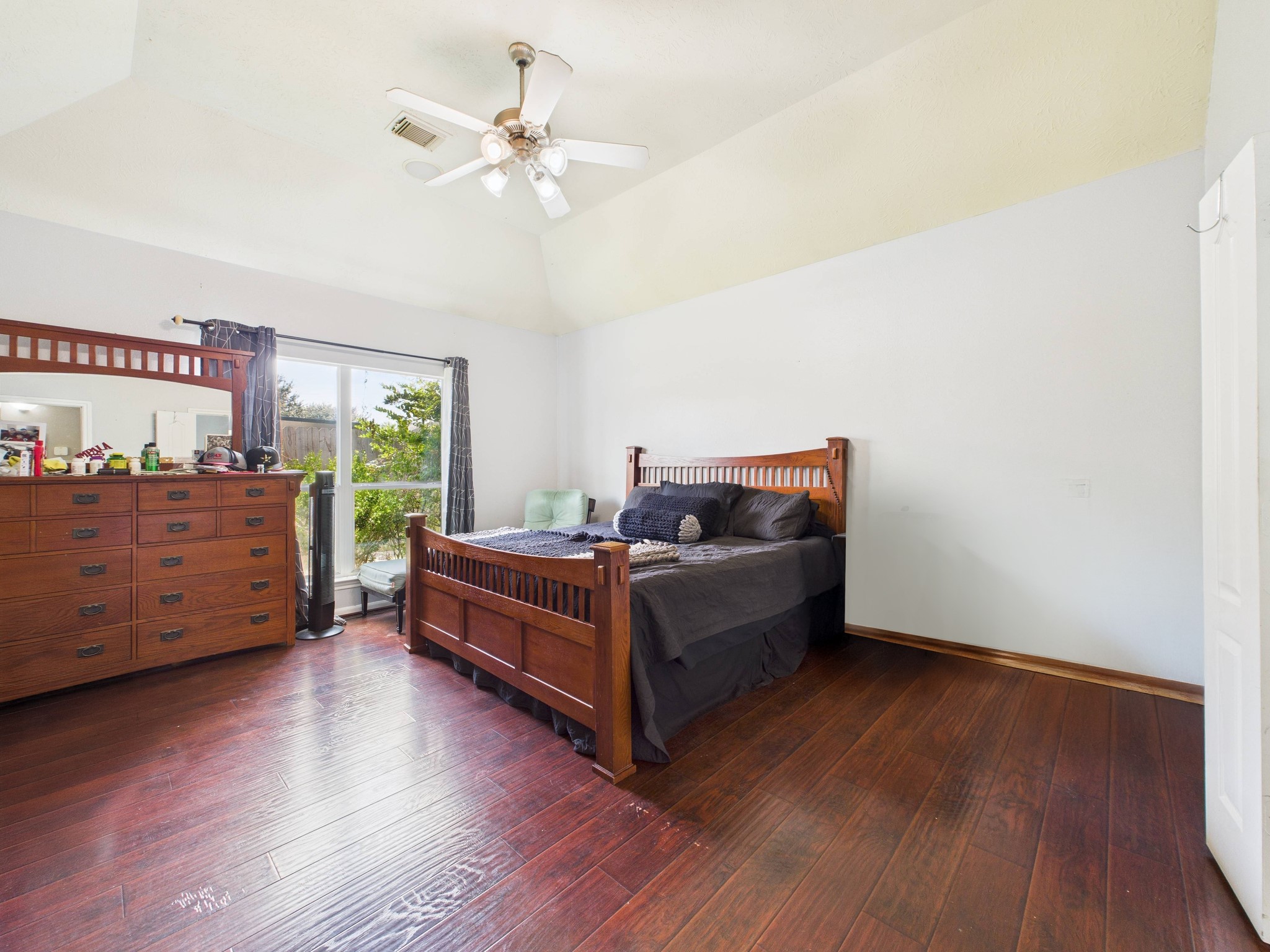 1484 Allison Street Alvin, TX 77511 - Photo 20 of 37