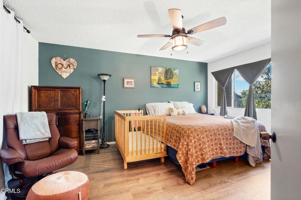 2113 Euclid Avenue Camarillo, CA 93010 - Photo 20 of 30 Primary Bedroom