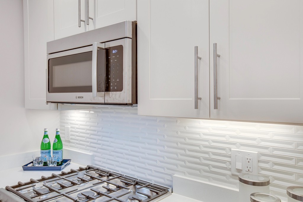 274-276 Sumner Street, Unit 1 Boston, MA 02128 - Photo 5 of 25