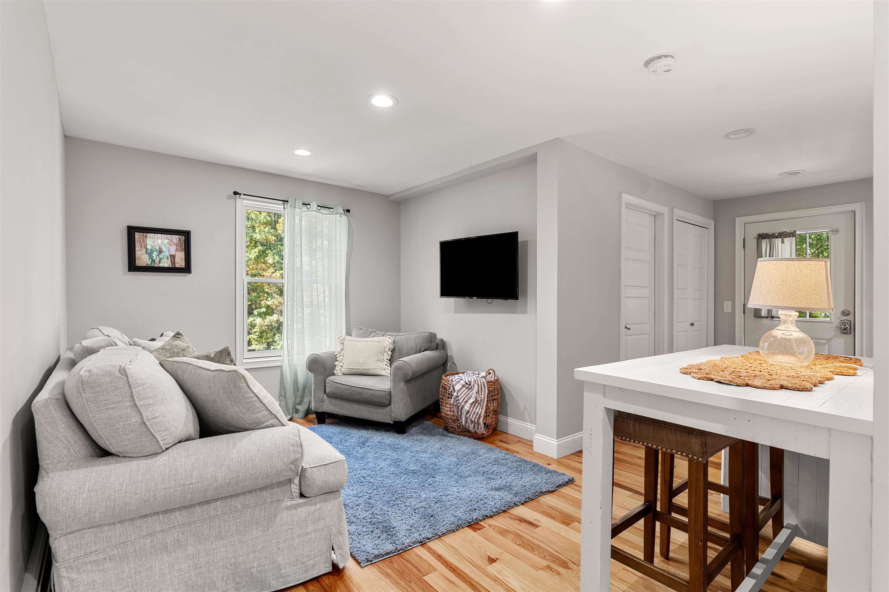 90 West Parish Road Concord, NH 03303 - Photo 13 of 38