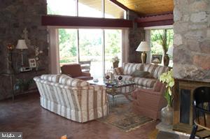 173 South Ridge Road Reinholds, PA 17569 - Photo 2 of 10
