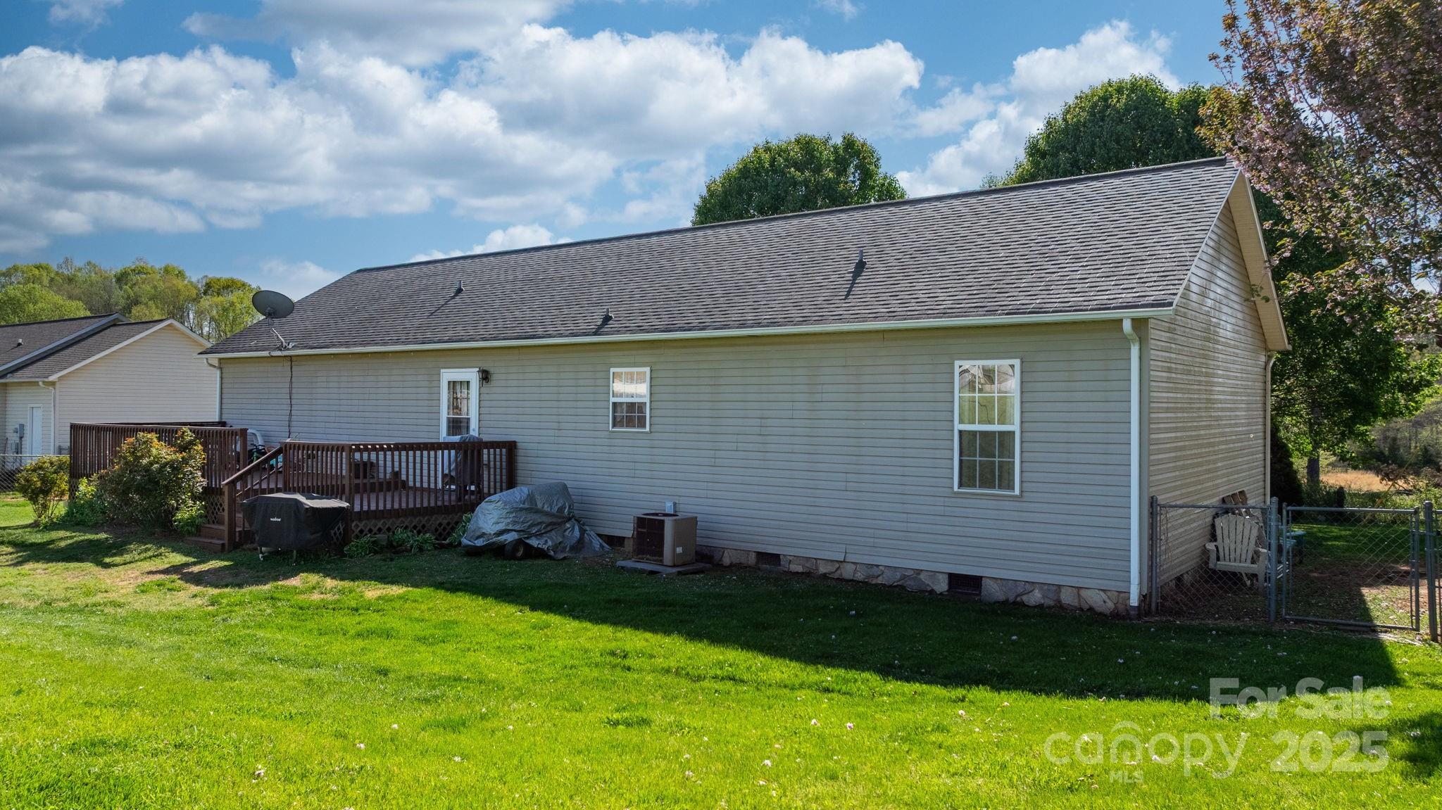 5184 Swinging Bridge Road Conover, NC 28613 - Photo 24 of 38 a front view of a house with a garden