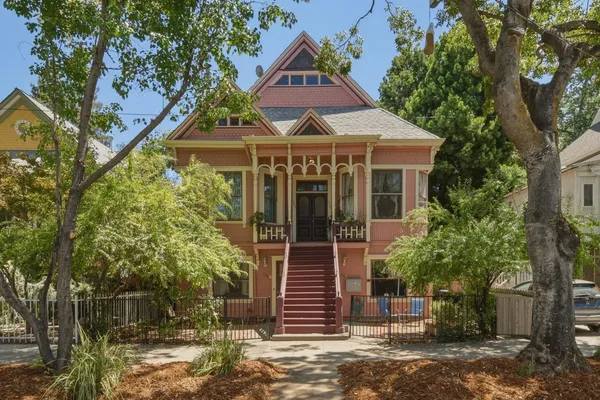 $929,000 | 521 15th Street, Sacramento, CA 95814