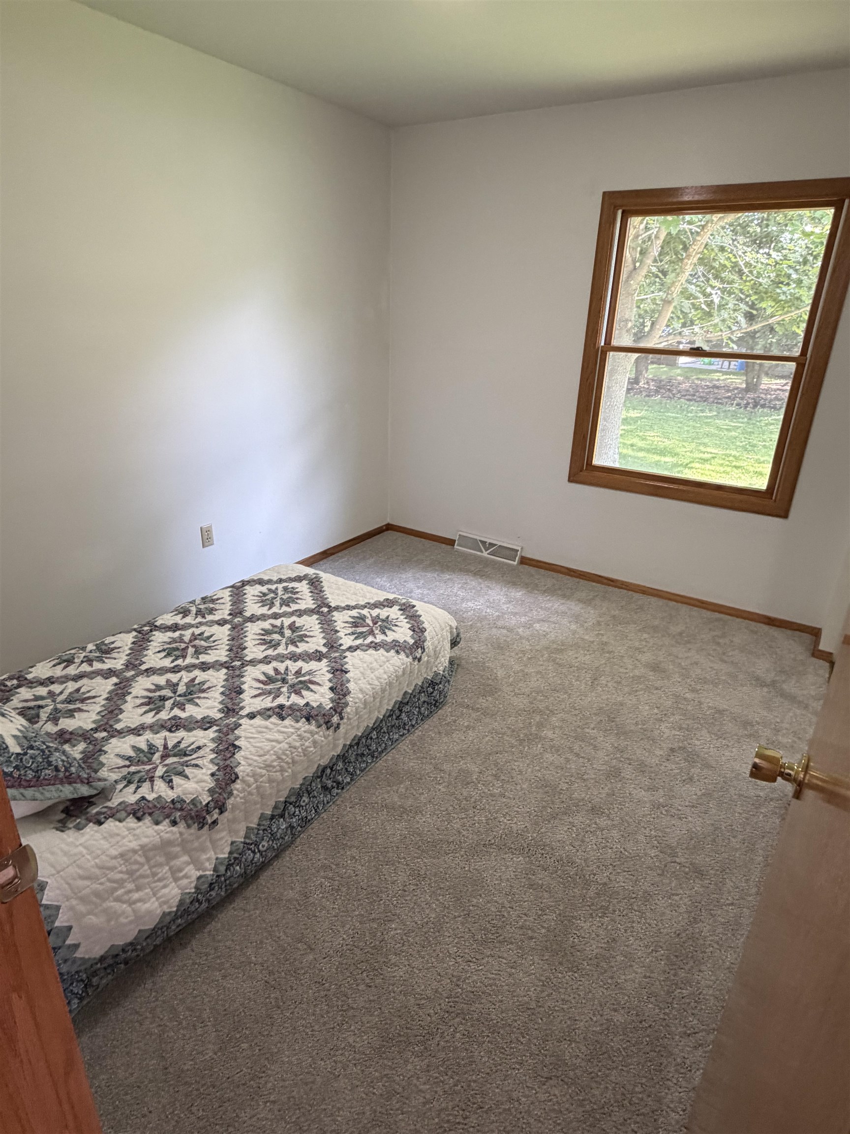 106 South 6th Street Colby, WI 54421 - Photo 12 of 27