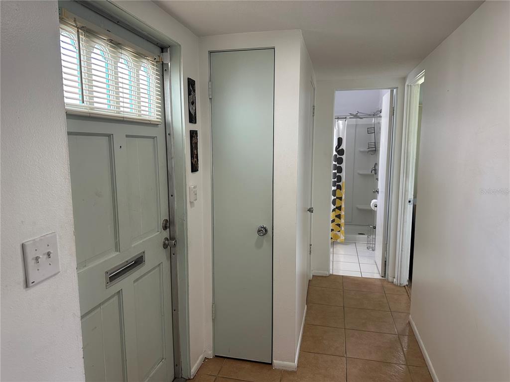 3824 Roxane Boulevard, Unit 155 Sarasota, FL 34235 - Photo 3 of 14 Gallery Image 3