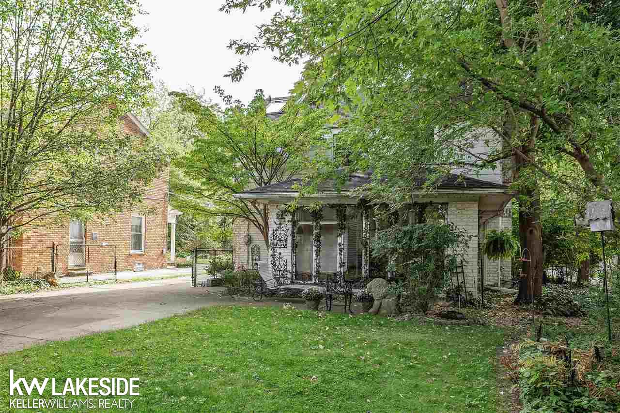 170 Moross Road Grosse Pointe, MI 48236 - Photo 26 of 30 31394030-25.JPG
