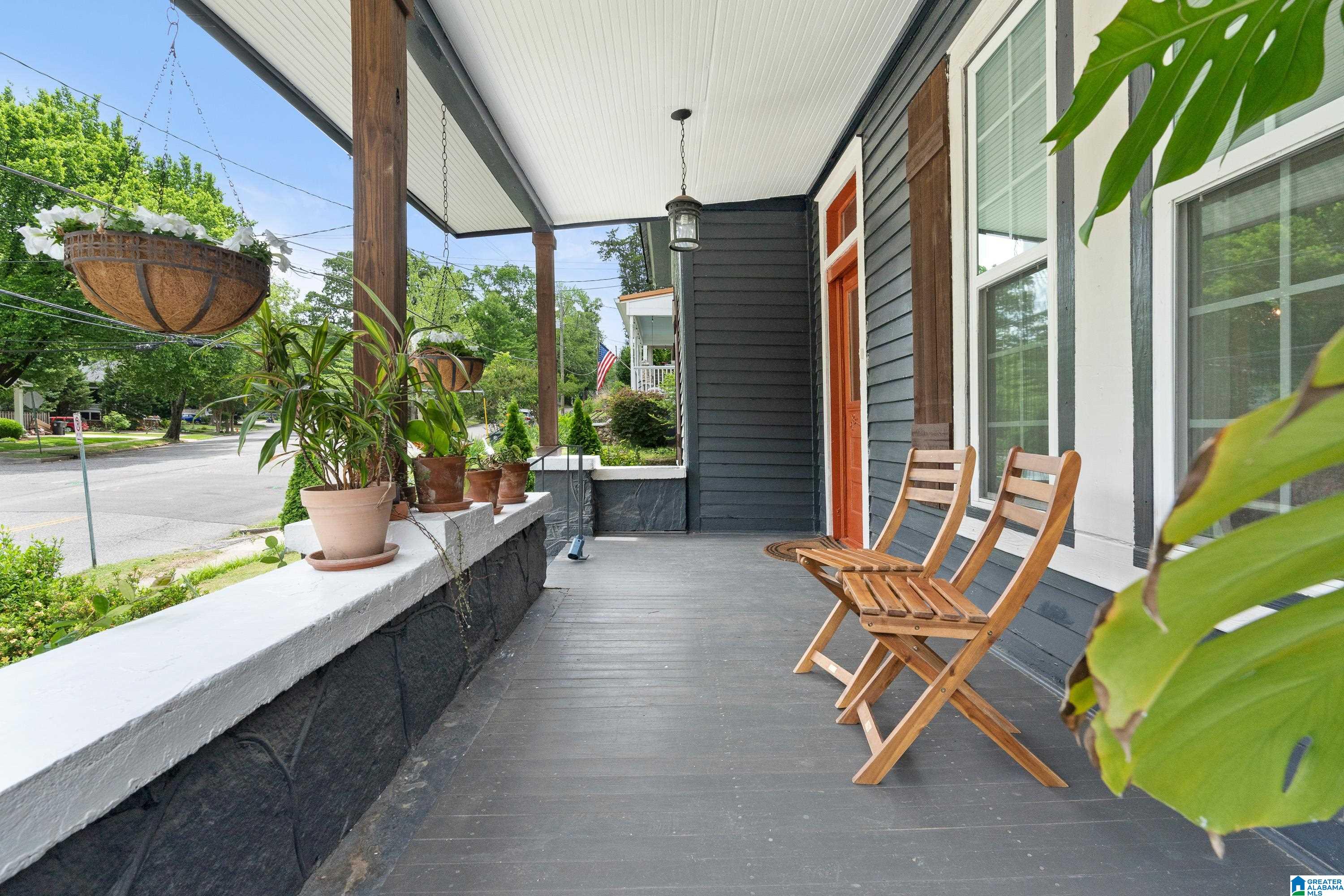 548 56th Street South Birmingham, AL 35212 - Photo 4 of 35