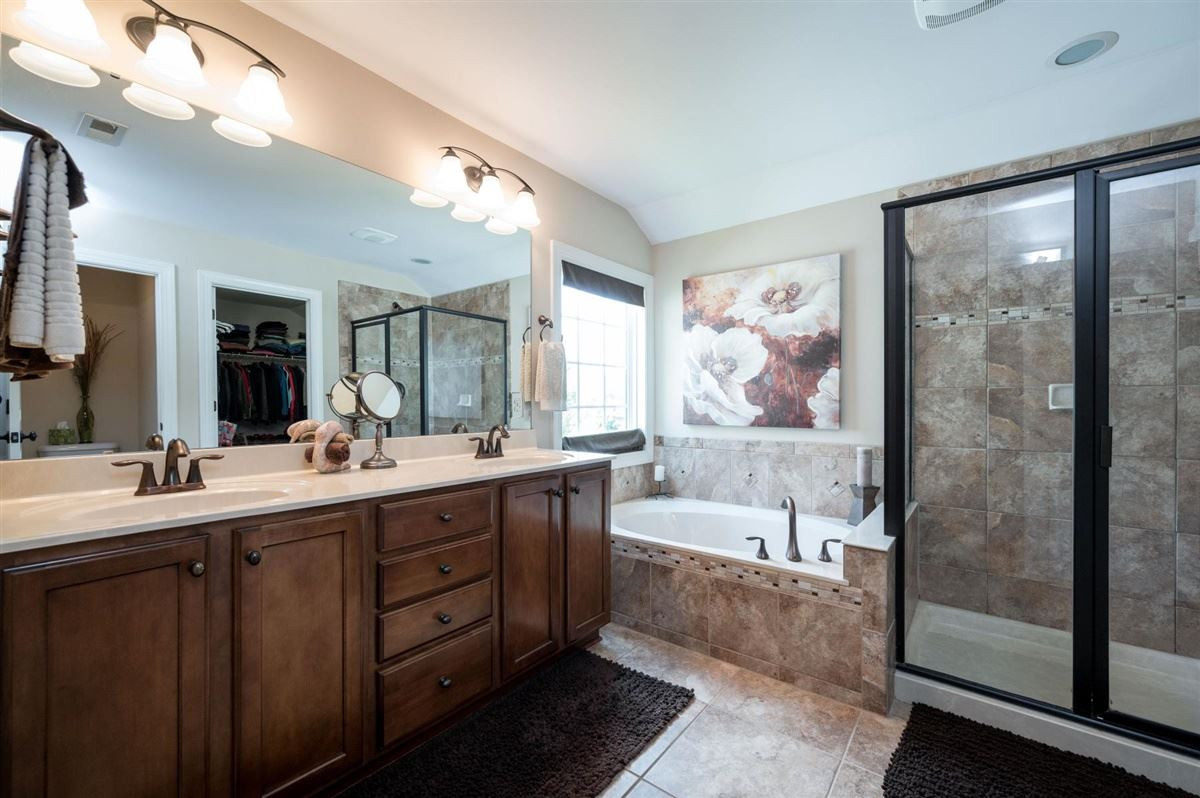 1004 Bianco Drive Raleigh, NC 27607 - Photo 18 of 30 Photo 18
