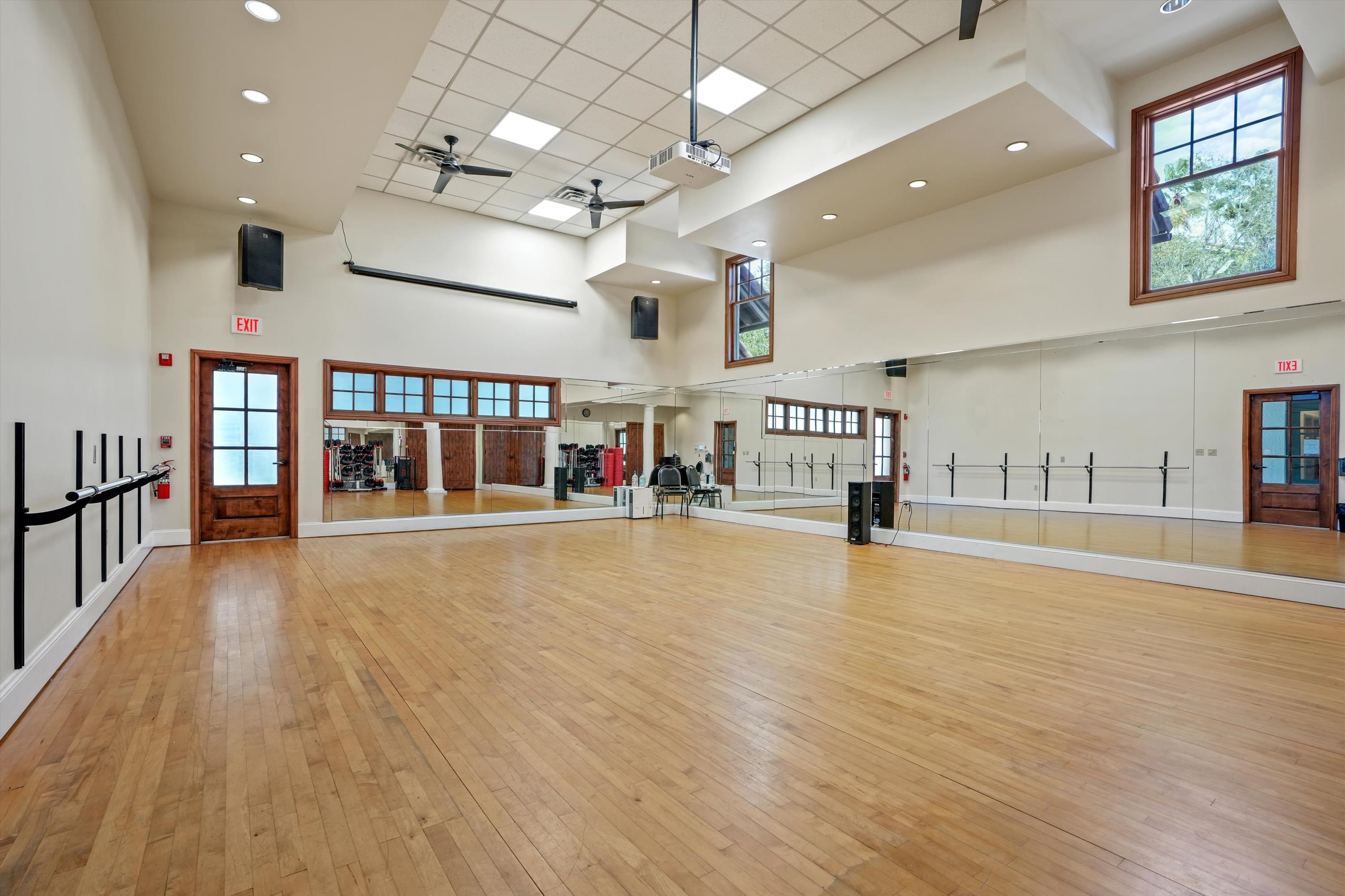 654 South Loop Parkway St. Augustine, FL 32095 - Photo 75 of 76 a view of livingroom with a flat screen tv