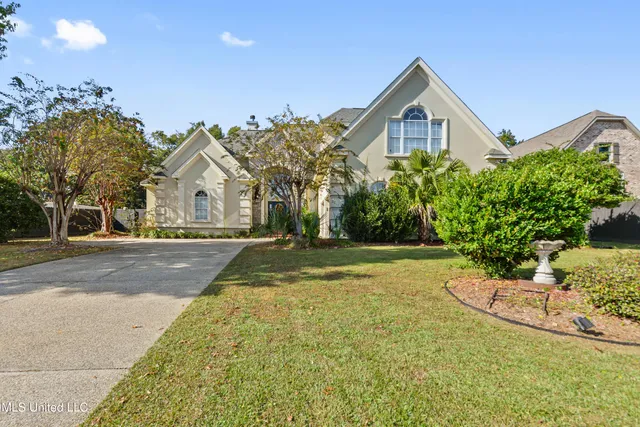$698,500 | 2013 Pointe Clear Drive, Biloxi, MS 39531
