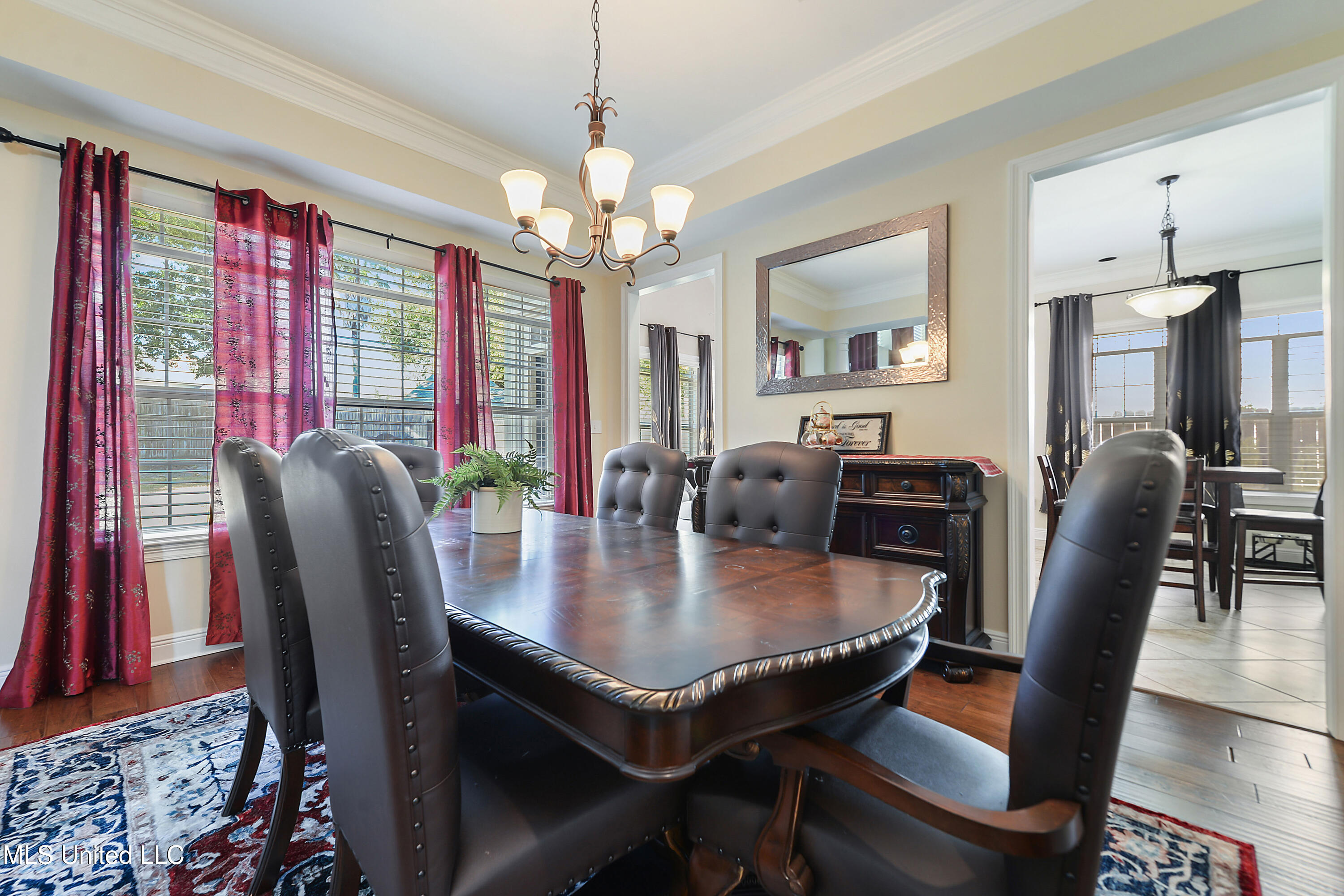 2013 Pointe Clear Drive Biloxi, MS 39531 - Photo 16 of 39 016