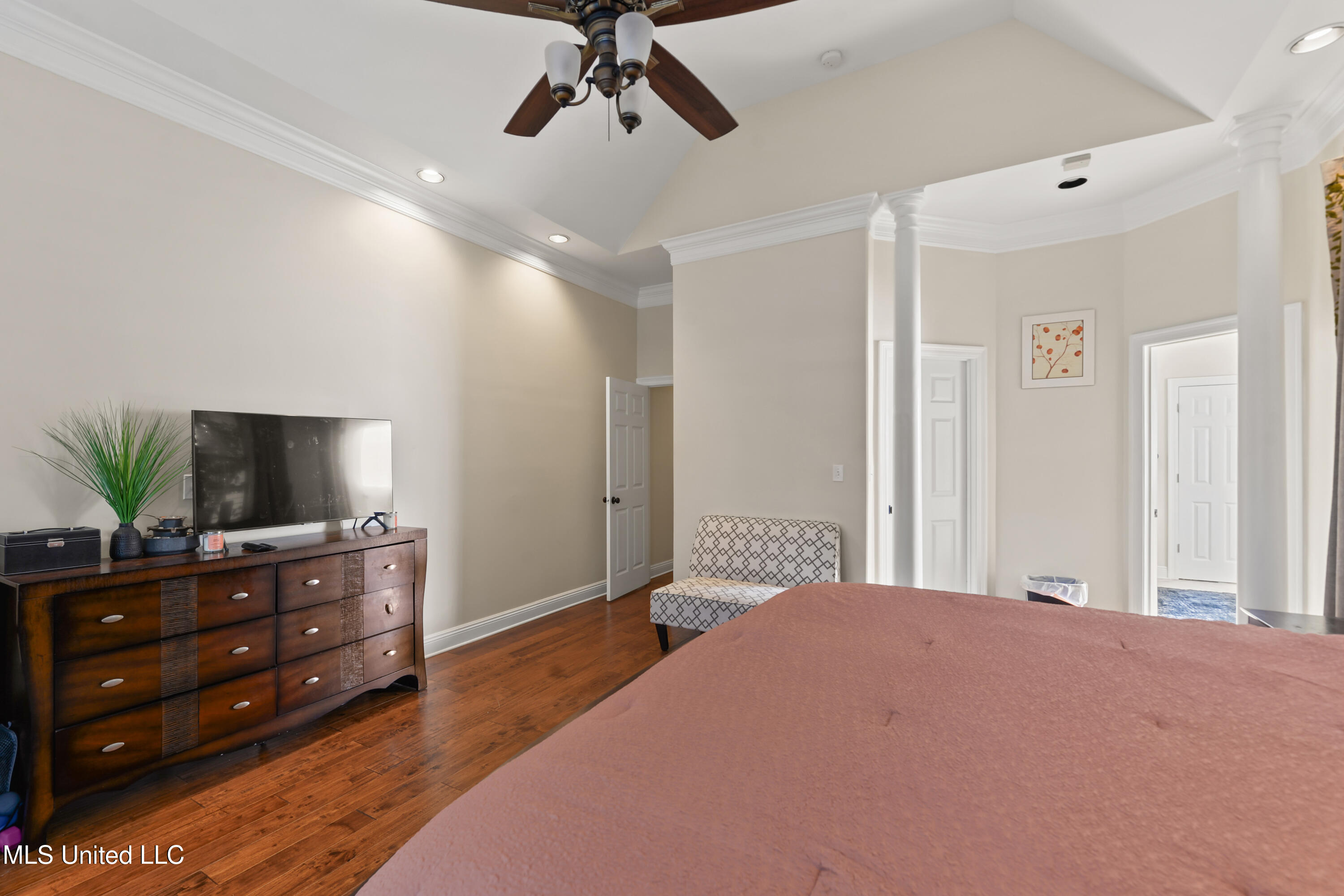 2013 Pointe Clear Drive Biloxi, MS 39531 - Photo 19 of 39 019