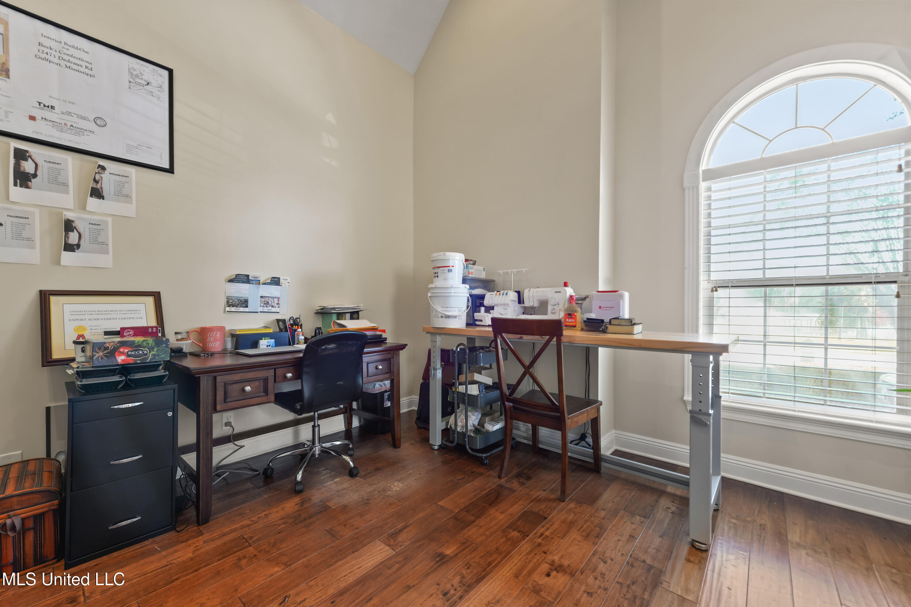 2013 Pointe Clear Drive Biloxi, MS 39531 - Photo 22 of 39 022