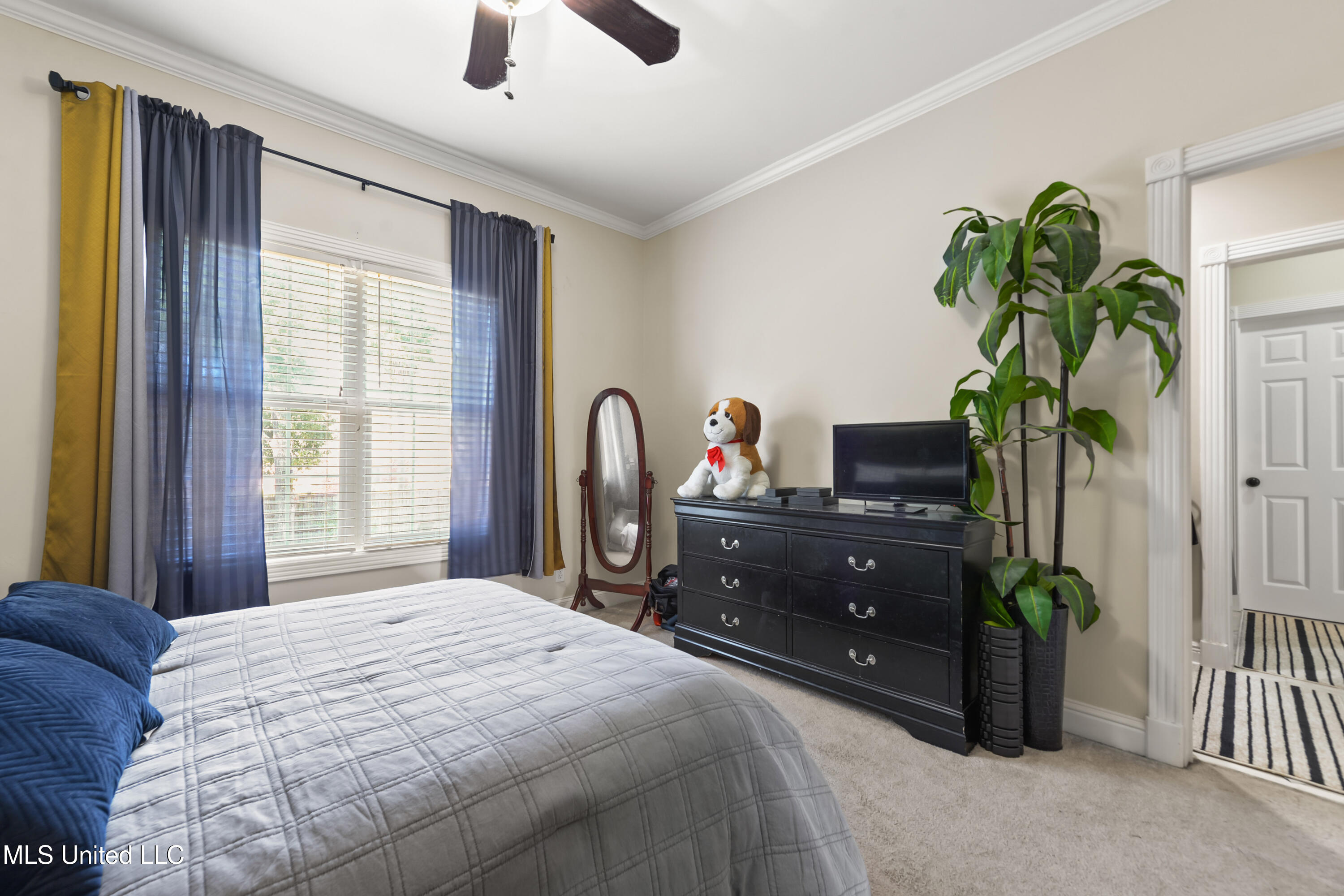 2013 Pointe Clear Drive Biloxi, MS 39531 - Photo 30 of 39 030