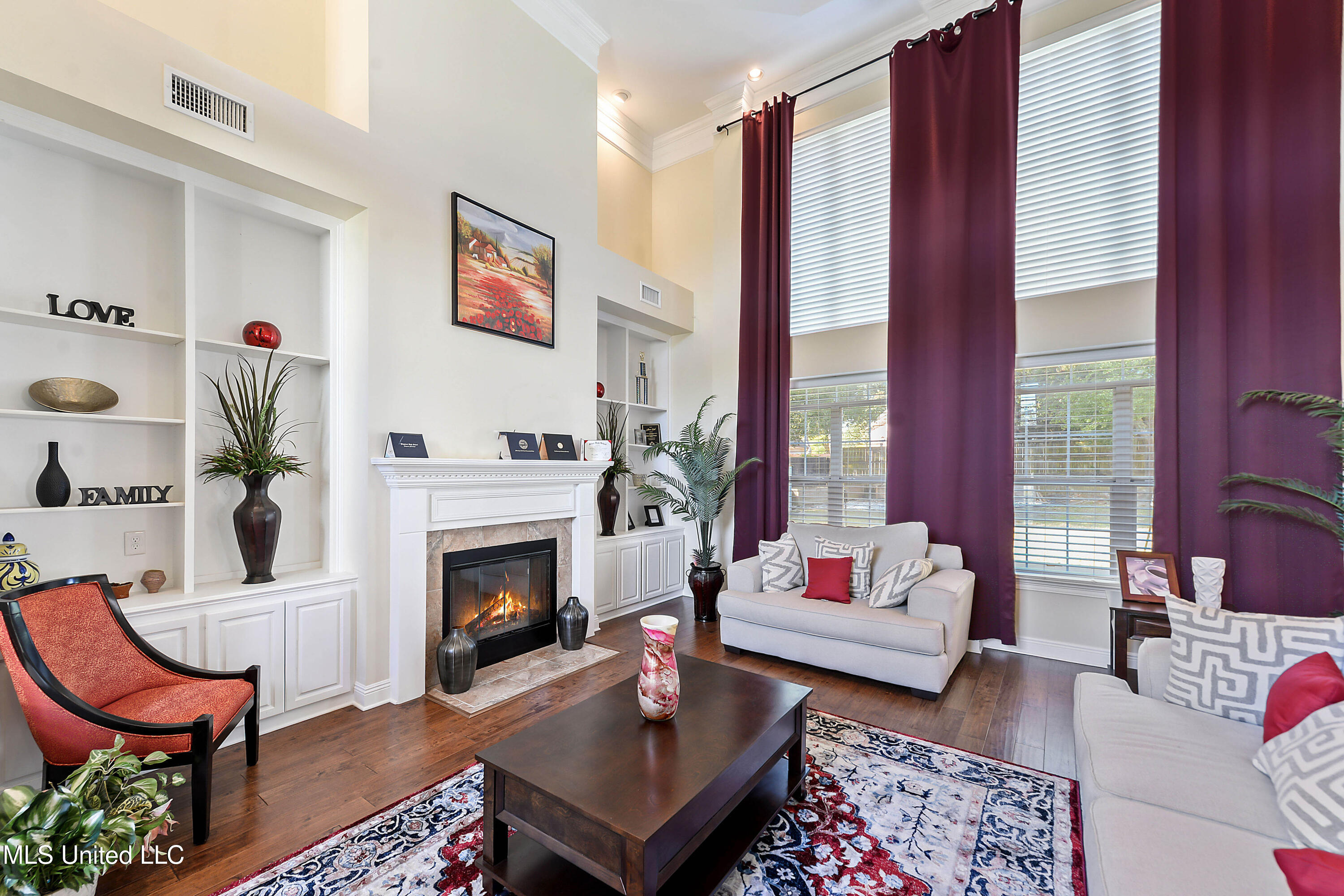 2013 Pointe Clear Drive Biloxi, MS 39531 - Photo 4 of 39 004