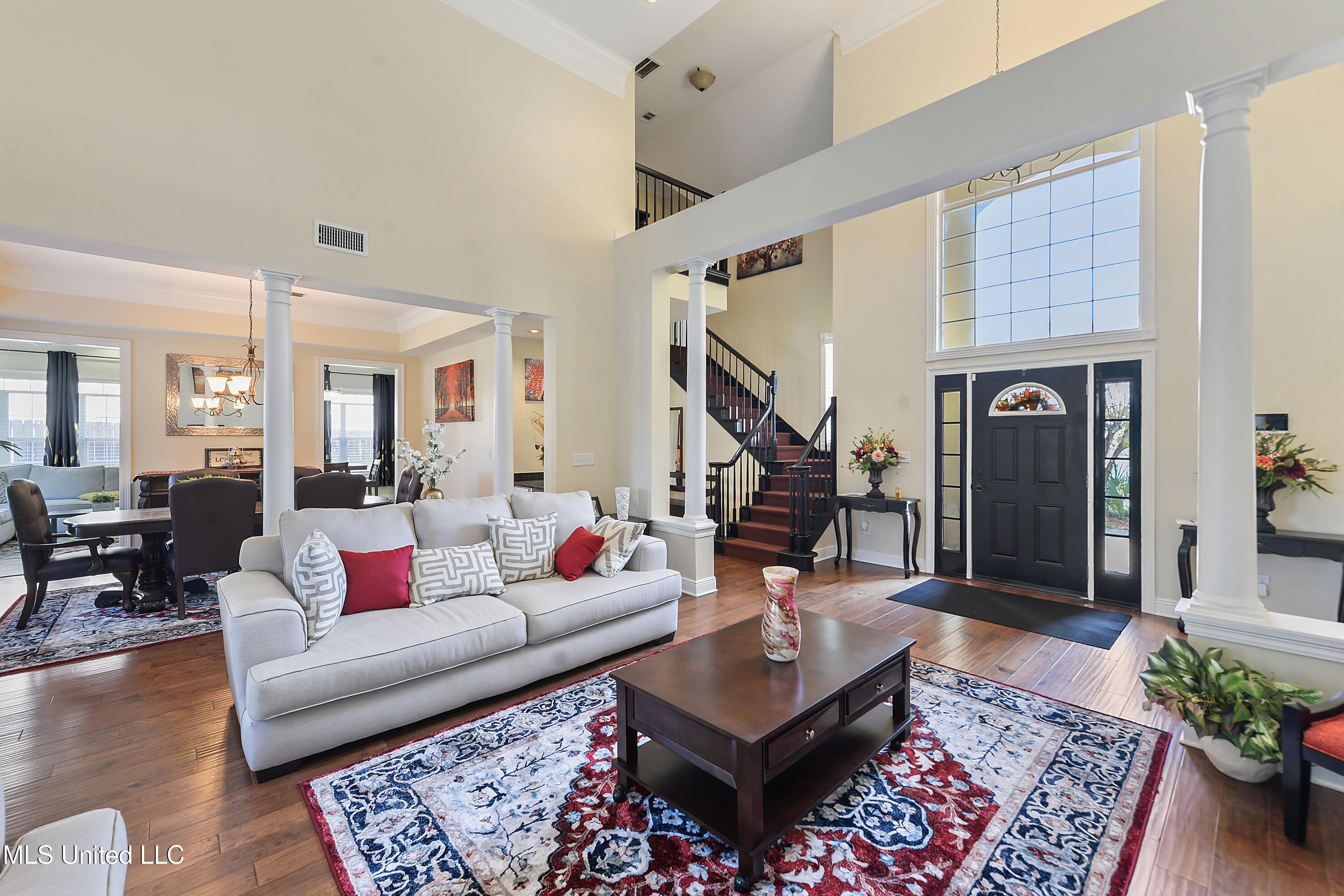 2013 Pointe Clear Drive Biloxi, MS 39531 - Photo 6 of 39 006