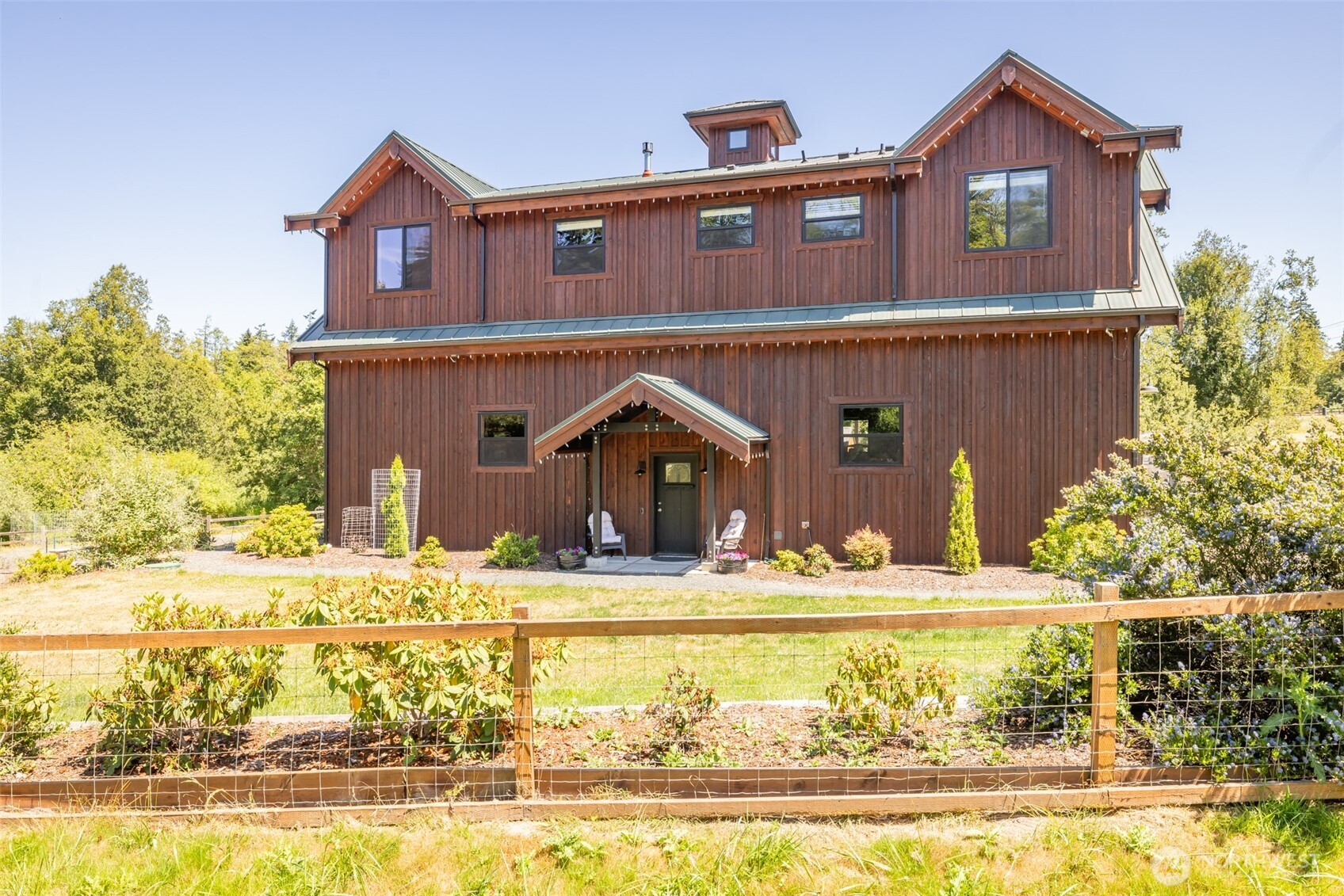 273 Pearce Road Port Angeles, WA 98362 - Photo 1 of 39 Gallery Image 1