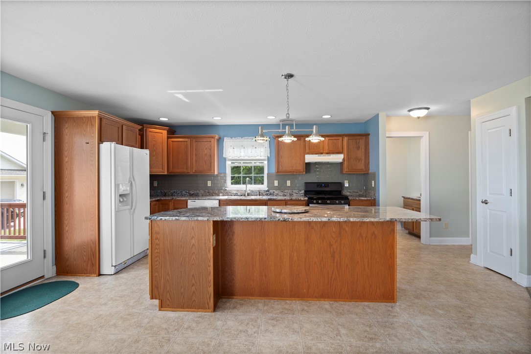14617 Kneisel Road Vermilion, OH 44089 - Photo 20 of 46