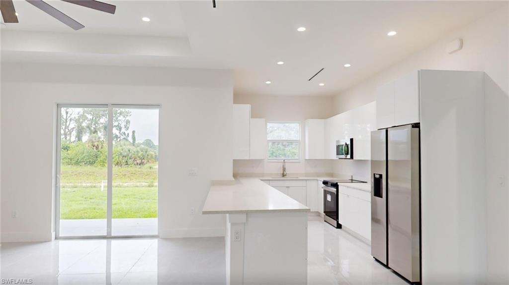 6050 Stratton Road Fort Myers, FL 33905 - Photo 13 of 33