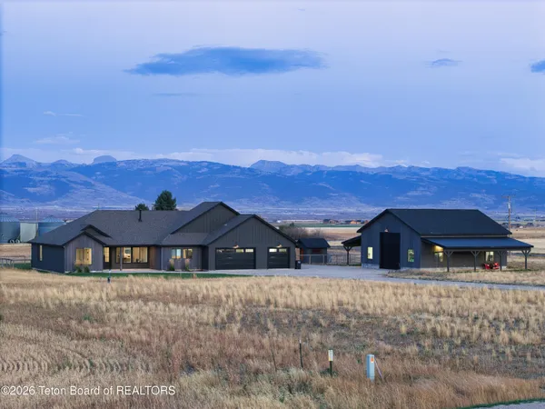 $1,675,000 | 1047 Horseshoe Lane, Driggs, ID 83422