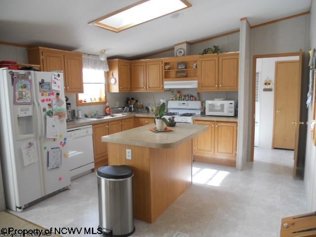 147 Sunset Drive Reedsville, WV 26547 - Photo 2 of 17 Gallery Image 2