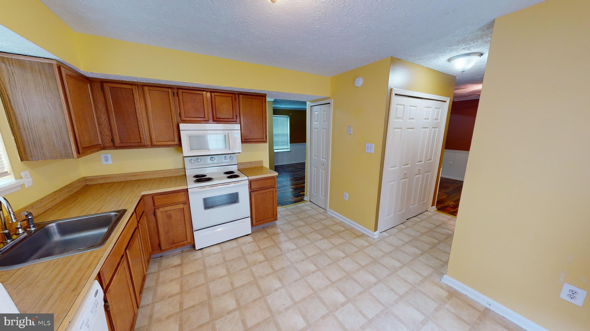 6510 Alopex Road Waldorf, MD 20603 - Photo 13 of 35