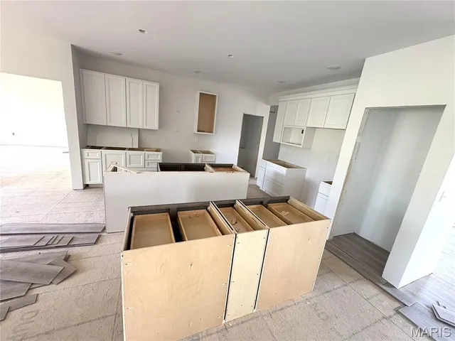 $919,900 | 8429 Treybrooke Place, O'Fallon, IL 62269