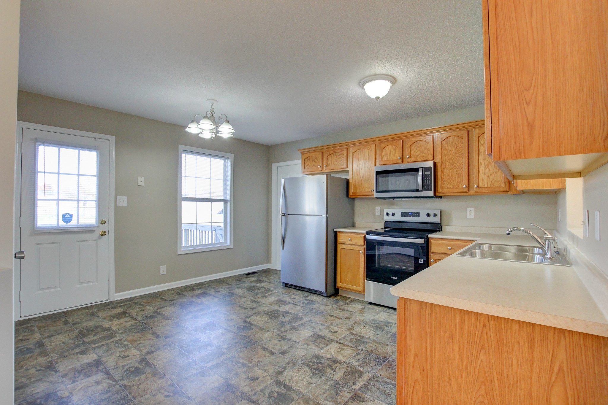 416 Filmore Road Oak Grove, KY 42262 - Photo 13 of 25