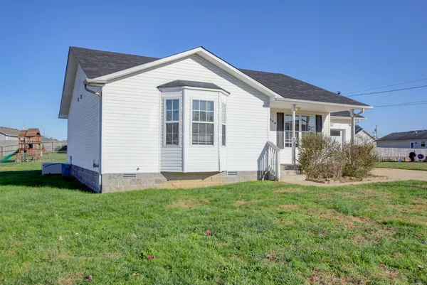 $1,395 | 416 Filmore Road, Oak Grove, KY 42262