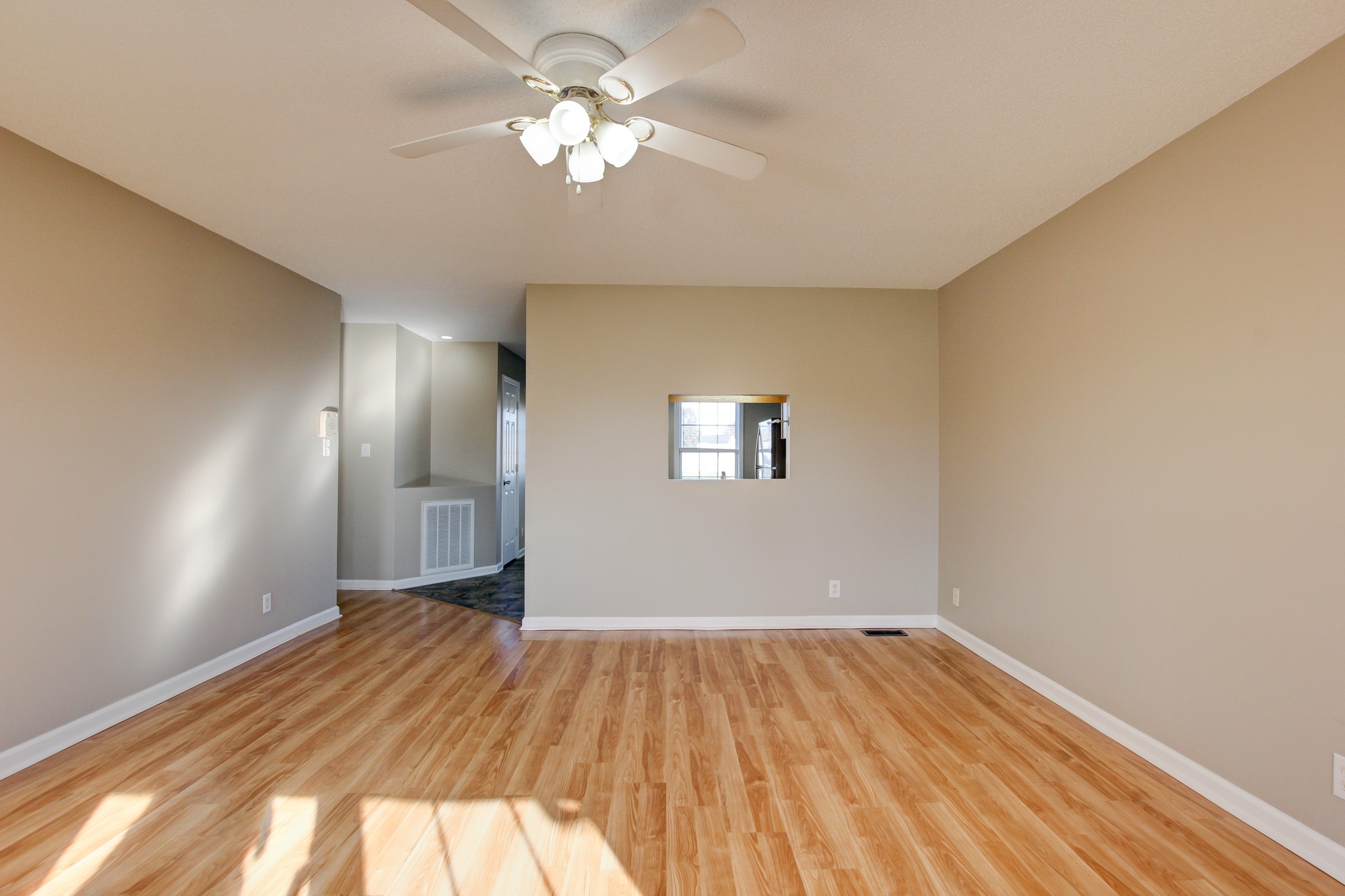 416 Filmore Road Oak Grove, KY 42262 - Photo 5 of 25