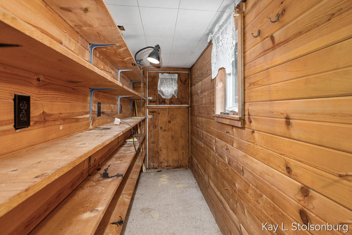 5508 East Butler Road Dowling, MI 49050 - Photo 15 of 41 5508-E-Butler_016