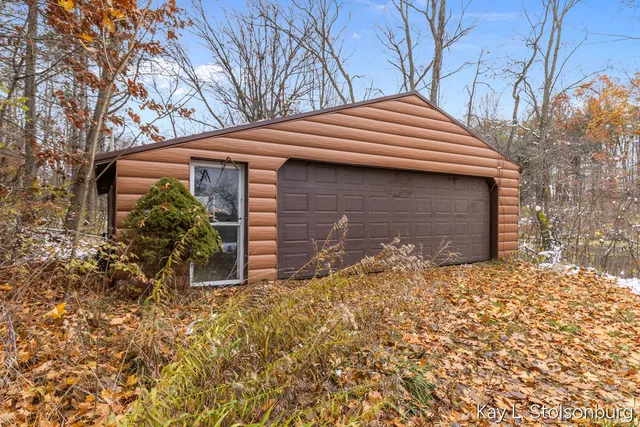 $245,000 | 5508 East Butler Road, Dowling, MI 49050